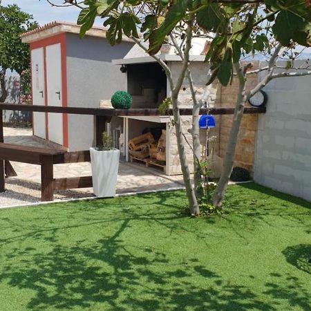 House With Swimming Pool Blue Diamond Apartment Povljana Ngoại thất bức ảnh
